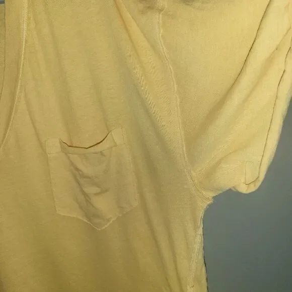 We The Free Keep Me V-Neck T-Shirt Yellow NWOT Medium - Picture 6 of 8